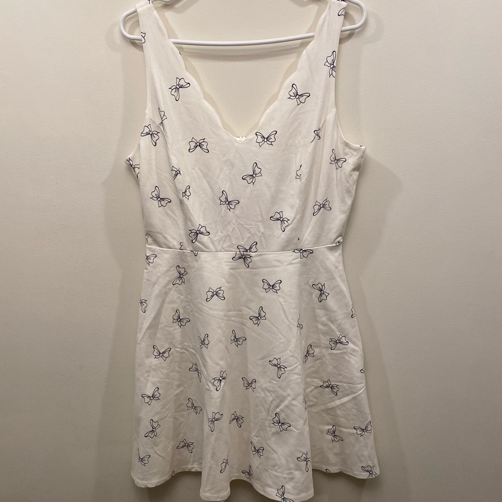 NWT LC Lauren Conrad Disney Minnie Bow Dress